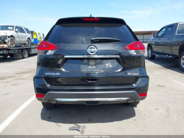 JN8AT2MV6JW310301 Nissan Rogue