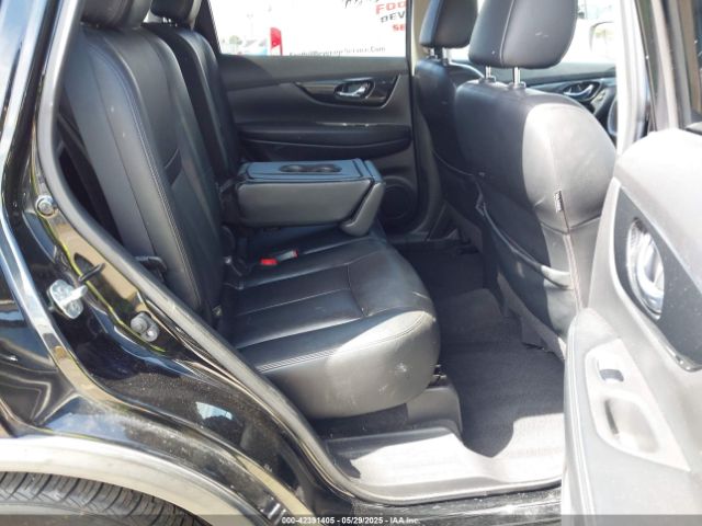 JN8AT2MV6JW310301 Nissan Rogue