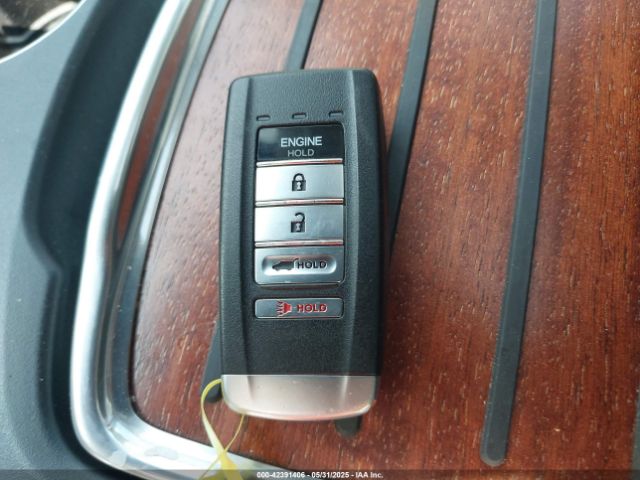 2017 ACURA MDX 5FRYD3H98HB010847 Photo 10