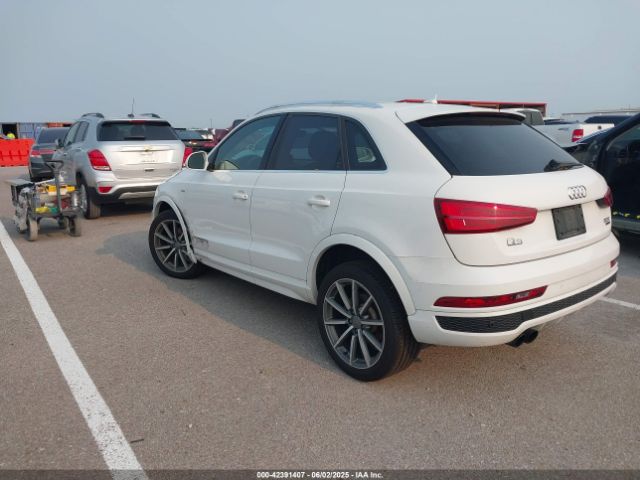 2018 AUDI Q3 WA1JCCFS9JR026173 Photo 2