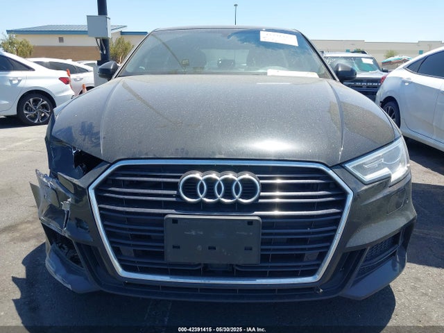 Audi A3 2018 WAUGUGFFXJ1042742 Image 12