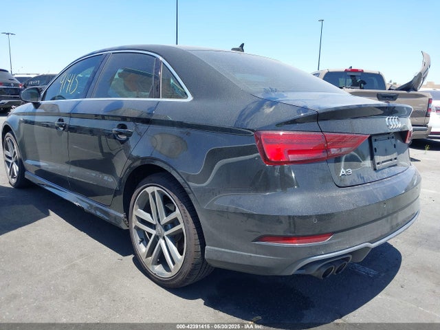 Audi A3 2018 WAUGUGFFXJ1042742 Image 3