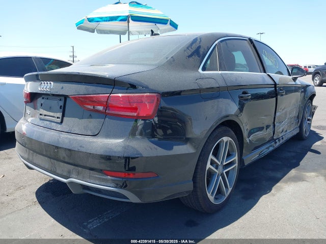 Audi A3 2018 WAUGUGFFXJ1042742 Image 4