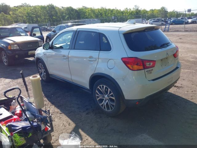 2017 MITSUBISHI OUTLANDER SPORT JA4AP3AU1HZ060180 Photo 2