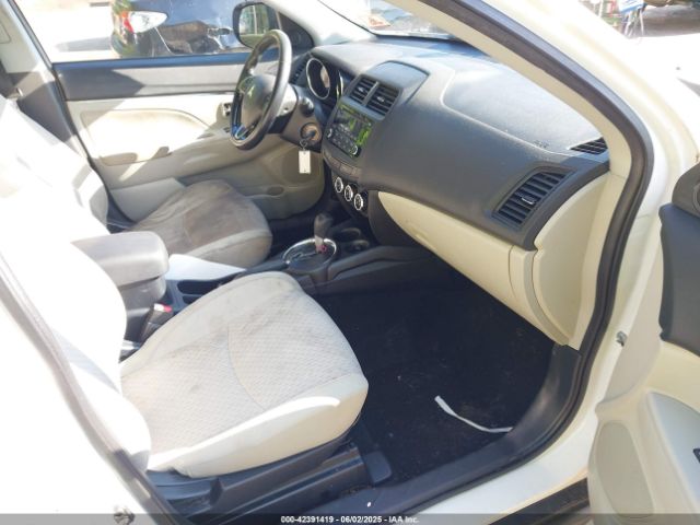 2017 MITSUBISHI OUTLANDER SPORT JA4AP3AU1HZ060180 Photo 4