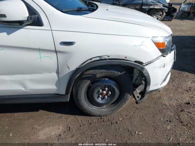 2017 MITSUBISHI OUTLANDER SPORT JA4AP3AU1HZ060180 Photo 5