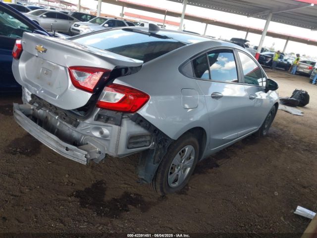 2018 CHEVROLET CRUZE 1G1BC5SM5J7239932 Photo 3