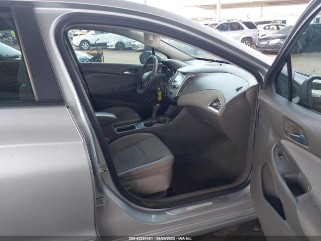 2018 CHEVROLET CRUZE 1G1BC5SM5J7239932 Photo 4