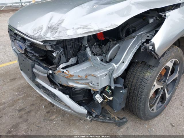 1FMCU9NA4PUB17635 Ford Escape St-line Select