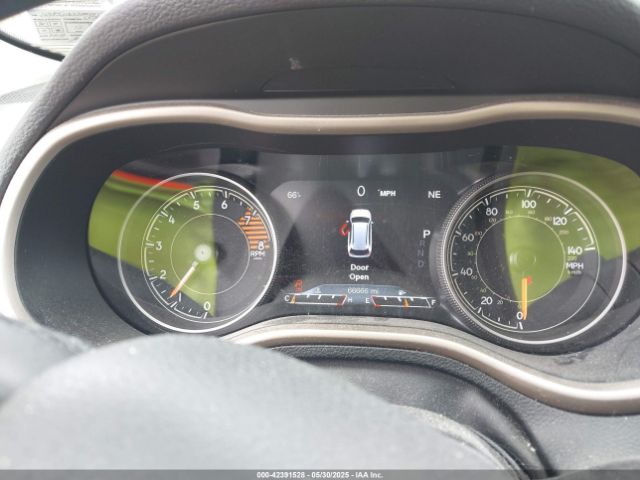 1C4PJMDS3HW593716 Jeep Cherokee Limited 4x4