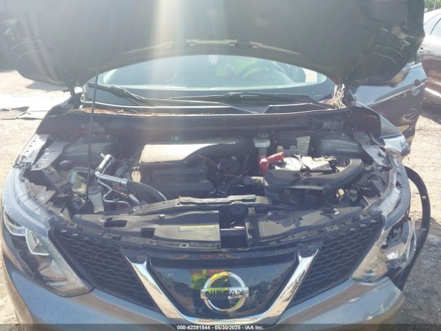 JN1BJ1CPXKW233228 Nissan Rogue Sport Sv