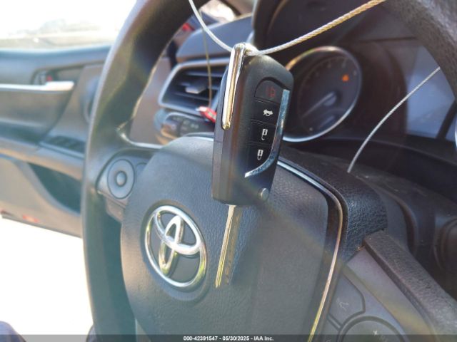 4T1C11AK6LU345395 Toyota CAMRY LE