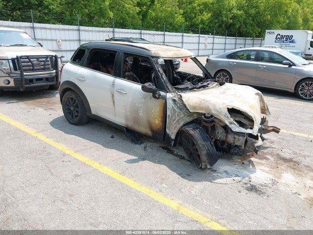 2014 MINI COUNTRYMAN WMWZB3C5XEWR42262 Photo 0