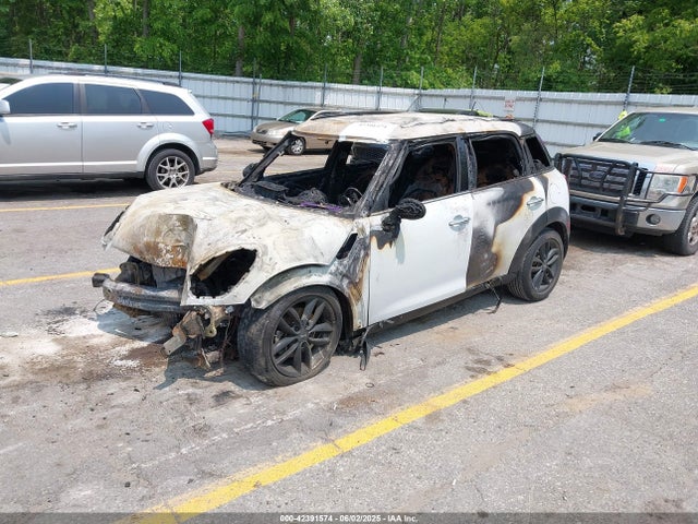 2014 MINI COUNTRYMAN WMWZB3C5XEWR42262 Photo 1