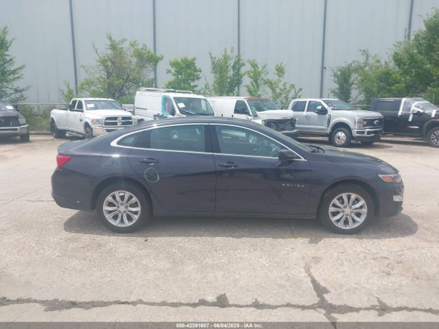 1G1ZD5STXSF147029 Chevrolet Malibu Fwd 1lt