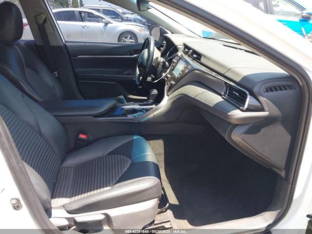 2020 TOYOTA CAMRY 4T1G11AK0LU327363 Photo 4