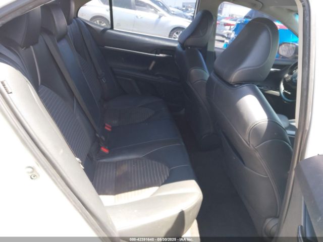 2020 TOYOTA CAMRY 4T1G11AK0LU327363 Photo 7