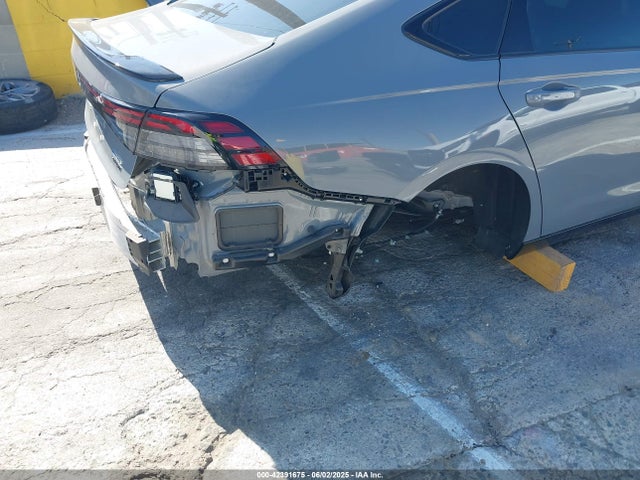 Honda lfc5 2025 1HGCY2F77SA020573 Image 18