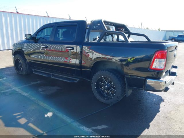 2020 RAM 1500 1C6SRFFT5LN113394 Photo 2