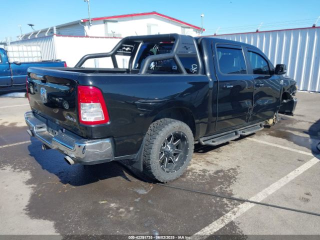 2020 RAM 1500 1C6SRFFT5LN113394 Photo 3
