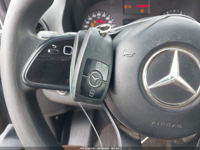 WD4PF1CD5KT012623 Mercedes-Benz om 642 with brake assist