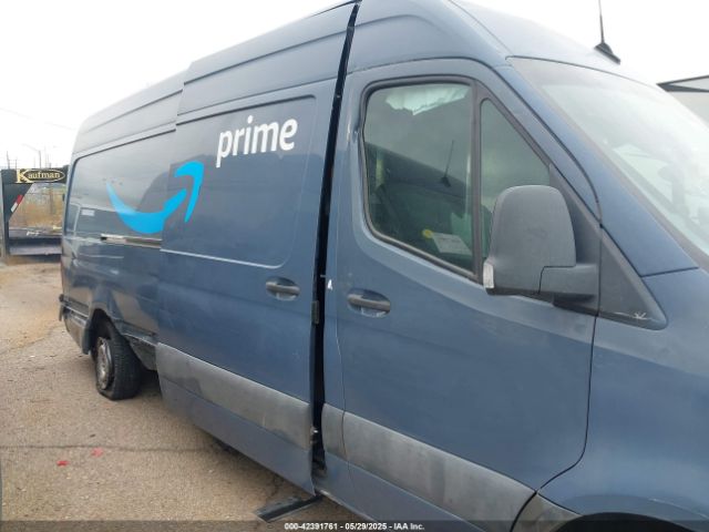 WD4PF1CD5KT012623 Mercedes-Benz om 642 with brake assist