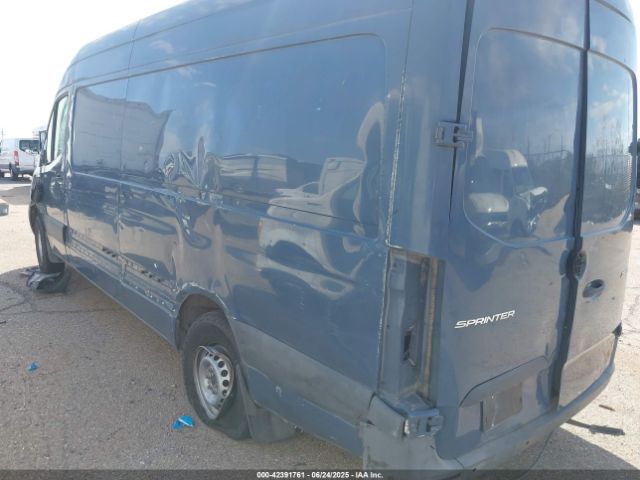 WD4PF1CD5KT012623 Mercedes-Benz om 642 with brake assist
