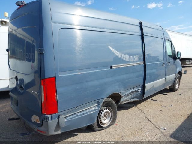 WD4PF1CD5KT012623 Mercedes-Benz om 642 with brake assist