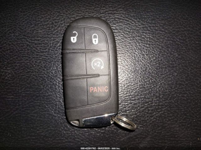 3C4NJDBB7JT114185 Jeep Compass Latitude 4x4