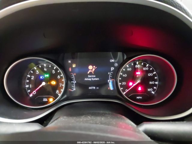 3C4NJDBB7JT114185 Jeep Compass Latitude 4x4