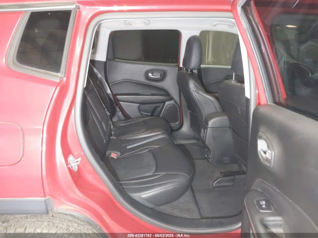 3C4NJDBB7JT114185 Jeep Compass Latitude 4x4