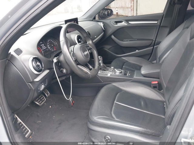 Audi A3 2019 WAUAUGFF4KA098943 Image 5