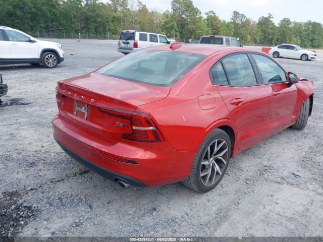 2019 VOLVO S60 7JRA22TK9KG011761 Photo 3