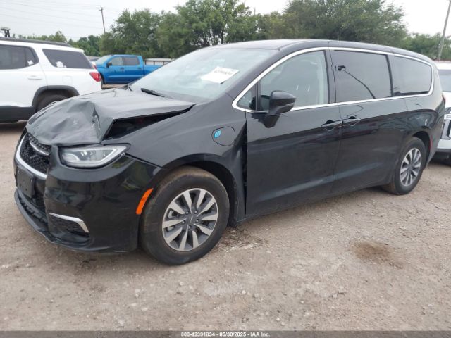 2C4RC1L77PR631132 Chrysler Pacifica Hybrid Touring L