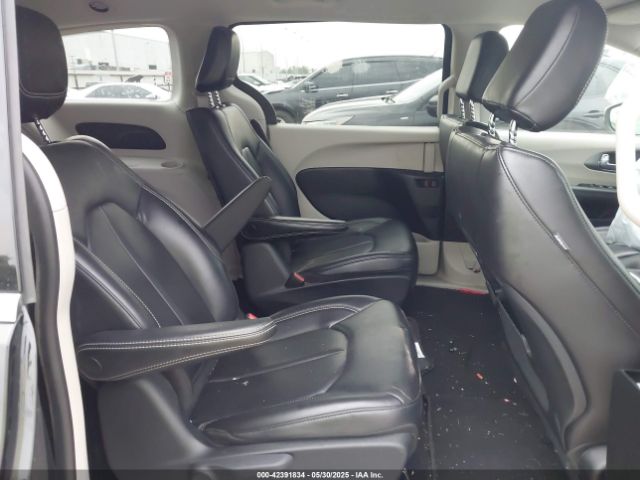 2C4RC1L77PR631132 Chrysler Pacifica Hybrid Touring L