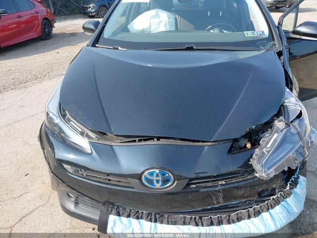 JTDKAMFU0N3167830 Toyota Prius Nightshade Edition