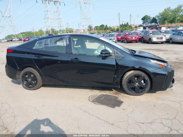 JTDKAMFU0N3167830 Toyota Prius Nightshade Edition