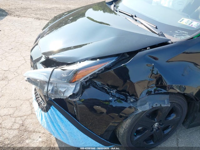 JTDKAMFU0N3167830 Toyota Prius Nightshade Edition