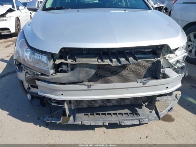 1G1PC5SB6F7178778 Chevrolet Cruze 1lt Auto