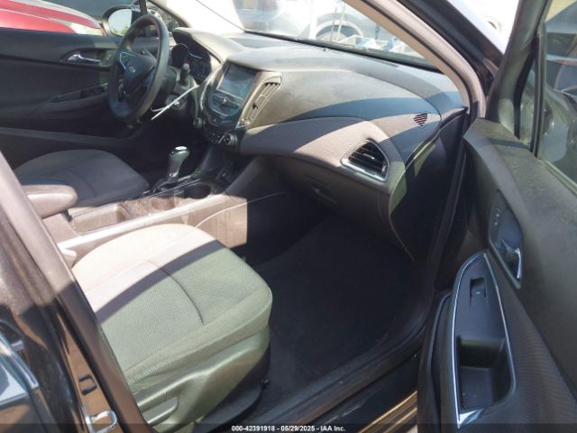 1G1BE5SM8J7181583 Chevrolet Cruze Lt Auto