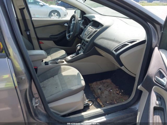 1FADP3F27EL142249 Ford 2014
