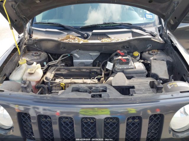 1C4NJPBA3GD575715 Jeep Patriot Sport