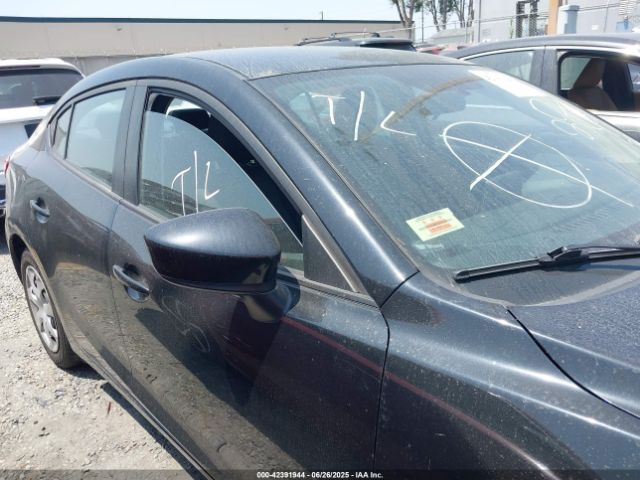 JM1BM1T73G1306576 Mazda pe