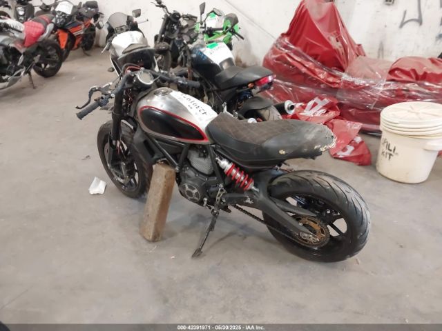 2016 DUCATI SCRAMBLER ML015ANM7GT009021 Photo 2