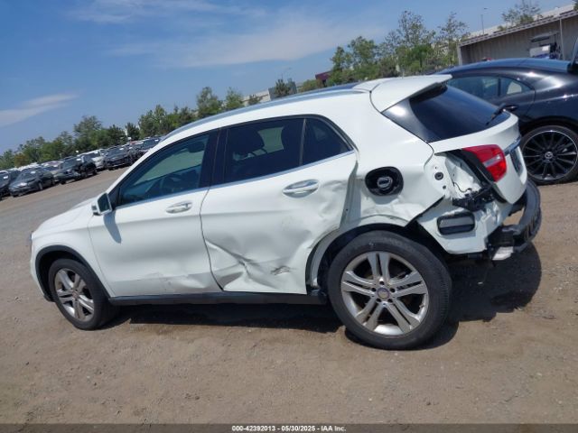 WDCTG4GB6FJ132331 Mercedes-Benz Gla 250 4matic