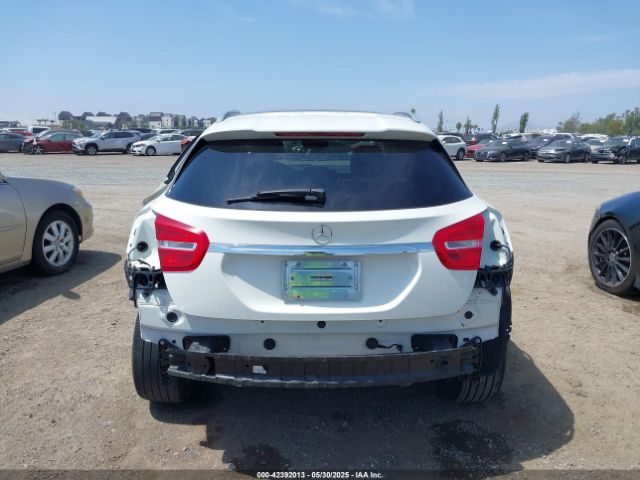 WDCTG4GB6FJ132331 Mercedes-Benz Gla 250 4matic