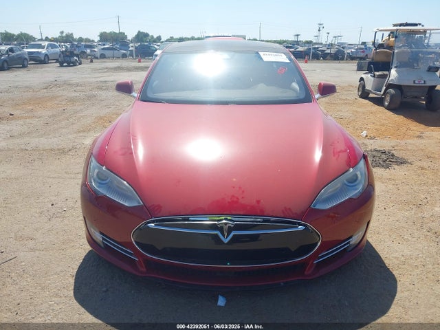 Tesla 2015 2015 5YJSA1E4XFF113973 Image 12