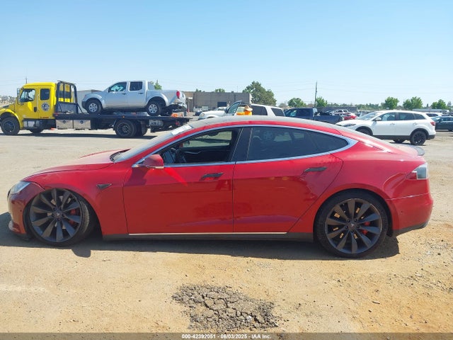 Tesla 2015 2015 5YJSA1E4XFF113973 Image 14
