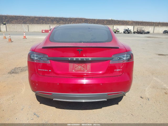Tesla 2015 2015 5YJSA1E4XFF113973 Image 16