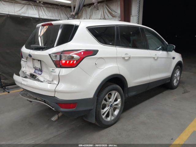 1FMCU0GD5HUB21858 Ford ESCAPE SE